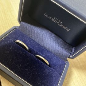 【銀座ダイヤモンドシライシの口コミ】 結婚指輪はシンプルなものがいいなと思っていました。そのため、指輪の強…