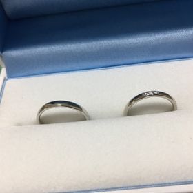 【GALA JEWELRY(ガラジュエリー)の口コミ】 シンプルなデザインでリングの薄さがありつけ心地も良かったので決めまし…