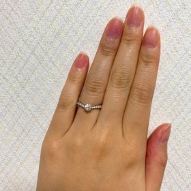 【EIKA(エイカ)の口コミ】 プローポーズではダイヤのみを頂き、最初の指輪へのリメイクはどのデザイ…