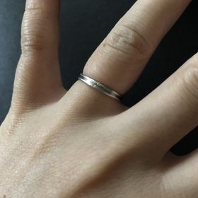 【ジュエリーツツミ(JEWELRY TSUTSUMI)の口コミ】 主人の結婚指輪と私の結婚指輪、婚約指輪合わせて五万円ほどで探していま…
