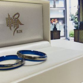 【輪-RIN-の口コミ】 「せっかく結婚指輪を作るなら、他と被らないオリジナリティのあるもの」…