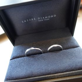 【ラザール ダイヤモンド(LAZARE DIAMOND)の口コミ】 せっかく長年つける結婚指輪ならペアのデザイン良いと思い、いろんな店舗…