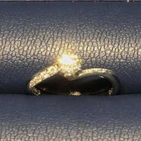 【銀座ダイヤモンドシライシの口コミ】 価格と理想が見事にマッチして、決めさせていただきました。ダイヤモンド…