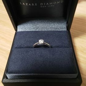 【ラザール ダイヤモンド(LAZARE DIAMOND)の口コミ】 ダイヤモンドに拘りました。ダイヤモンドの知識から、指輪の型の説明まで…