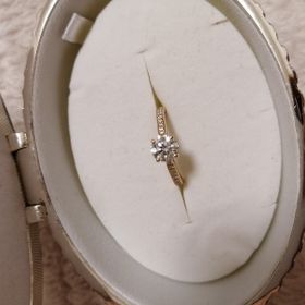 【BIJOUPIKO(ビジュピコ)の口コミ】 とにかく色々つけてまわり、これだ！というものに出会いましたが予算オー…