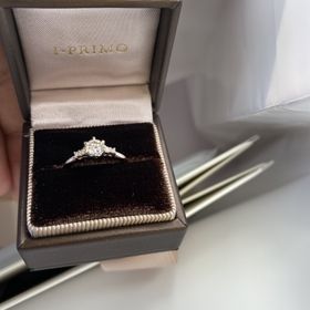 【アイプリモ(I-PRIMO)の口コミ】 ダイヤモンドの品質のレベルが求めていたものと同じでデザインもかなりの…