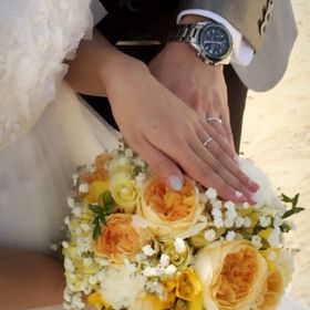 【１／ｆ エフブンノイチの口コミ】 デザインがよく、指輪の細さがちょうど良かったから。
手が小さいので細い…