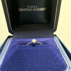 【銀座ダイヤモンドシライシの口コミ】 【指輪の商品名】
私の名前と、買わせていただいた指輪の商品名が、一緒だ…