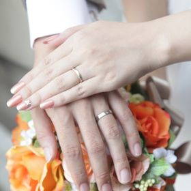 【PORTADA(ポルターダ)の口コミ】 私の両親の結婚指輪がゴールドだったので、自分もゴールドかプラチナとの…