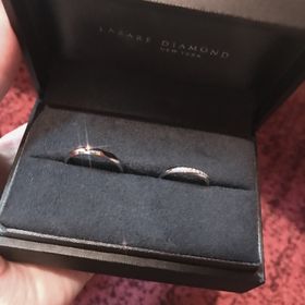 【ラザール ダイヤモンド(LAZARE DIAMOND)の口コミ】 初めは指輪自体にひねりのあるデザインに惹かれてましたが、色々と試して…