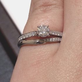 【俄(にわか)の口コミ】 せせらぎは形もシンプルで１つでも重ねても飽きのこないデザインで惹かれ…