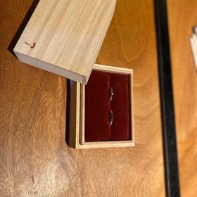 【ichi(イチ)の口コミ】 自分たちの完全オリジナルでデザイン出来る点が決め手となりました。
ブラ…