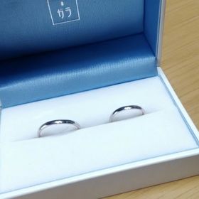 【GALA JEWELRY(ガラジュエリー)の口コミ】 デザインが細身で着けている感覚がほとんどなく、ずっと着けて生活ができ…