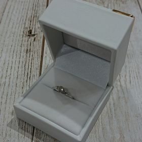 【宝寿堂(ほうじゅどう)の口コミ】 普段使いしやすい、装着した際の引っ掛かりの少なさを求めていました。ま…