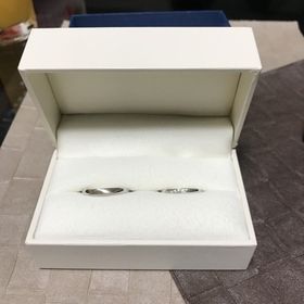 【RosettE(ロゼット)の口コミ】 デザインがとても良くて一目惚れしました。指にはめた感じも馴染みが良く…