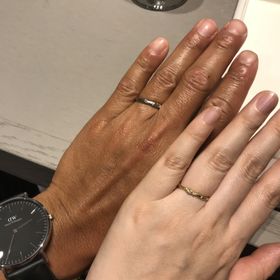 【Alex Monroe(アレックスモンロー)】の口コミ 枝をイメージした華奢な指輪です。女性の方にはダイヤモンドが散りばめられ...