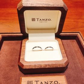 【TANZO.(鍛造指輪)の口コミ】 鍛造製法が決め手です。仕事がら手を使うので何年使っても曲がらない鍛造…