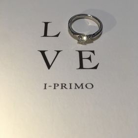 【アイプリモ(I-PRIMO)の口コミ】 デザインが他のブランドにはないものだったから。指輪選びがはじめてで、…