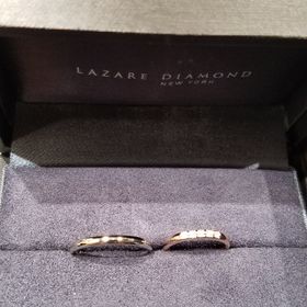 【ラザール ダイヤモンド(LAZARE DIAMOND)の口コミ】 ダイヤモンドの輝きがとても綺麗で、ずっと見ていても飽きないなぁと思っ…