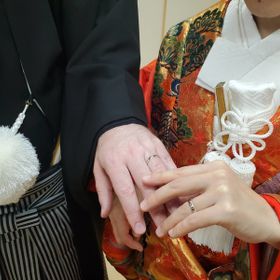【GALA JEWELRY(ガラジュエリー)の口コミ】 デザインのイメージは２人の中で既に固まっていました。店内のサンプルが…