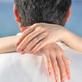 【銀座ダイヤモンドシライシの口コミ】 いくつか他のお店も見させて頂いたのですが、銀座ダイヤモンドシライシは…