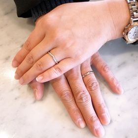 【EITO(エイト)の口コミ】 指輪のデザインが婚約指輪のデザインと合い重ね付けできるかどうかを一番…