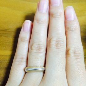 【ティファニー(Tiffany & Co.)の口コミ】 プラチナ一色の指輪に抵抗があり、コンビタイプの指輪を探していて、外側…