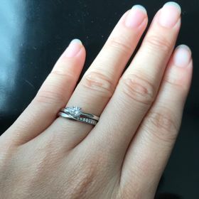 【俄(にわか)の口コミ】 もともとは違うデザインが気になっていて店舗に見に行きました。全部ダイ…