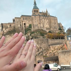 【銀座ダイヤモンドシライシの口コミ】 普段の仕事にも付けられるもの、シンプルだけど、デザインもあって、可愛…