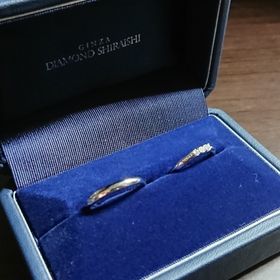 【銀座ダイヤモンドシライシの口コミ】 色々なお店を見て、どれも素敵で大変悩みましたが、ダイヤモンドの輝きは…