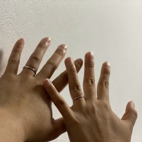 【GALA JEWELRY(ガラジュエリー)の口コミ】 たくさん種類があったのですがスタッフの方が好みをみつけてくれて絞れて…