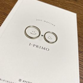 【アイプリモ(I-PRIMO)の口コミ】 シンプル且つ、女性らしい華やかさもある指輪だったので、こちらにしまし…