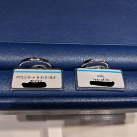 【銀座ダイヤモンドシライシの口コミ】 　真ん中にダイアモンドが複数個ある指輪が欲しくて4店舗の中から選ばせて…