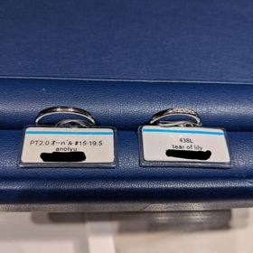 【銀座ダイヤモンドシライシの口コミ】 シンプルな指輪を希望していたので、普段から身につけても違和感がなくて…