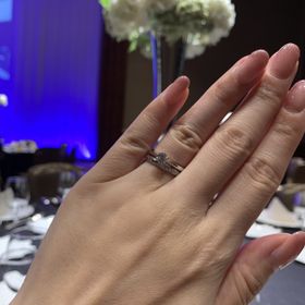 【ラザール ダイヤモンド(LAZARE DIAMOND)の口コミ】 たくさんのリングがあり、いざ目の前にすると悩んでしまいましたが、担当…