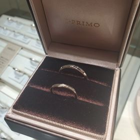 【アイプリモ(I-PRIMO)の口コミ】 プラチナに決めていましたが、他と比べて価格が安価な印象で、ダイヤモン…