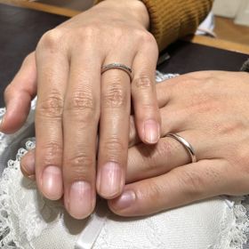 【TRECENTI(トレセンテ)の口コミ】 婚約指輪も同じブランドで購入をし、結婚指輪もトレセンテにしようと決め…