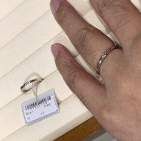 【TRECENTI(トレセンテ)の口コミ】 ウェーブやV字型などのデザインも良さがあるのでしょうが、やはりストレー…