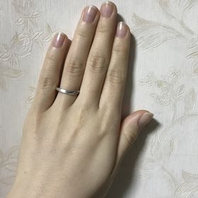 【canal4℃(カナルヨンドシー)の口コミ】 シンプルなデザインが良いと思っていました。購入したものは、色もシルバ…