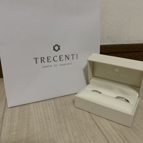【TRECENTI(トレセンテ)の口コミ】 つけ心地がとても軽く驚きました。婚約指輪はトレセンテじゃないところで…