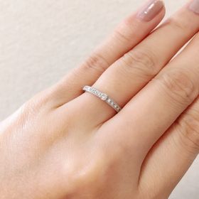 【エクセルコダイヤモンド(EXELCO DIAMOND)の口コミ】 フランス語で"シンデレラ"という意味を持ち、横から見ると、真…