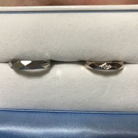 【GALA JEWELRY(ガラジュエリー)の口コミ】 ファセットリングを探していました。かつ、生活していても使える丈夫なも…