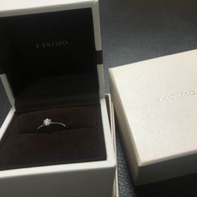 【アイプリモ(I-PRIMO)の口コミ】 私の誕生月の、ふたご座を模したデザインなのが一番の決め手です。特にお…