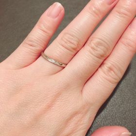 【俄(にわか)の口コミ】 骨格的にストレートタイプが似合うそうなのですが、ウェーブも気になって…