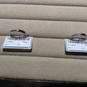 【TRECENTI(トレセンテ)の口コミ】 金属アレルギーなので、しっかり相談にのっていただき、オススメの指輪を…