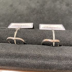 【TRECENTI(トレセンテ)の口コミ】 デザインがとても気に入ったからです。。また、他のお店と比べて、指輪自…