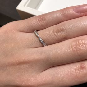 【HOSHI no SUNA 星の砂(ほしのすな)の口コミ】 シンプルかつ細めのデザインがとても綺麗だったことと、溶けるような着け…