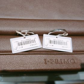 【アイプリモ(I-PRIMO)の口コミ】 シンプルなものを探していましたが、一度キラキラした指輪を試着してしま…