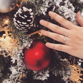 【ラザール ダイヤモンド(LAZARE DIAMOND)の口コミ】 とにかく、ギラギラで一目惚れしました。
ずっと憧れの真ん中に一つの王道…