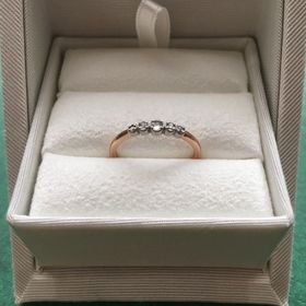 【ENUOVE(イノーヴェ)の口コミ】 こちらの店舗は雑誌で見て一番好きなデザインが多かったのでこちらを見に…